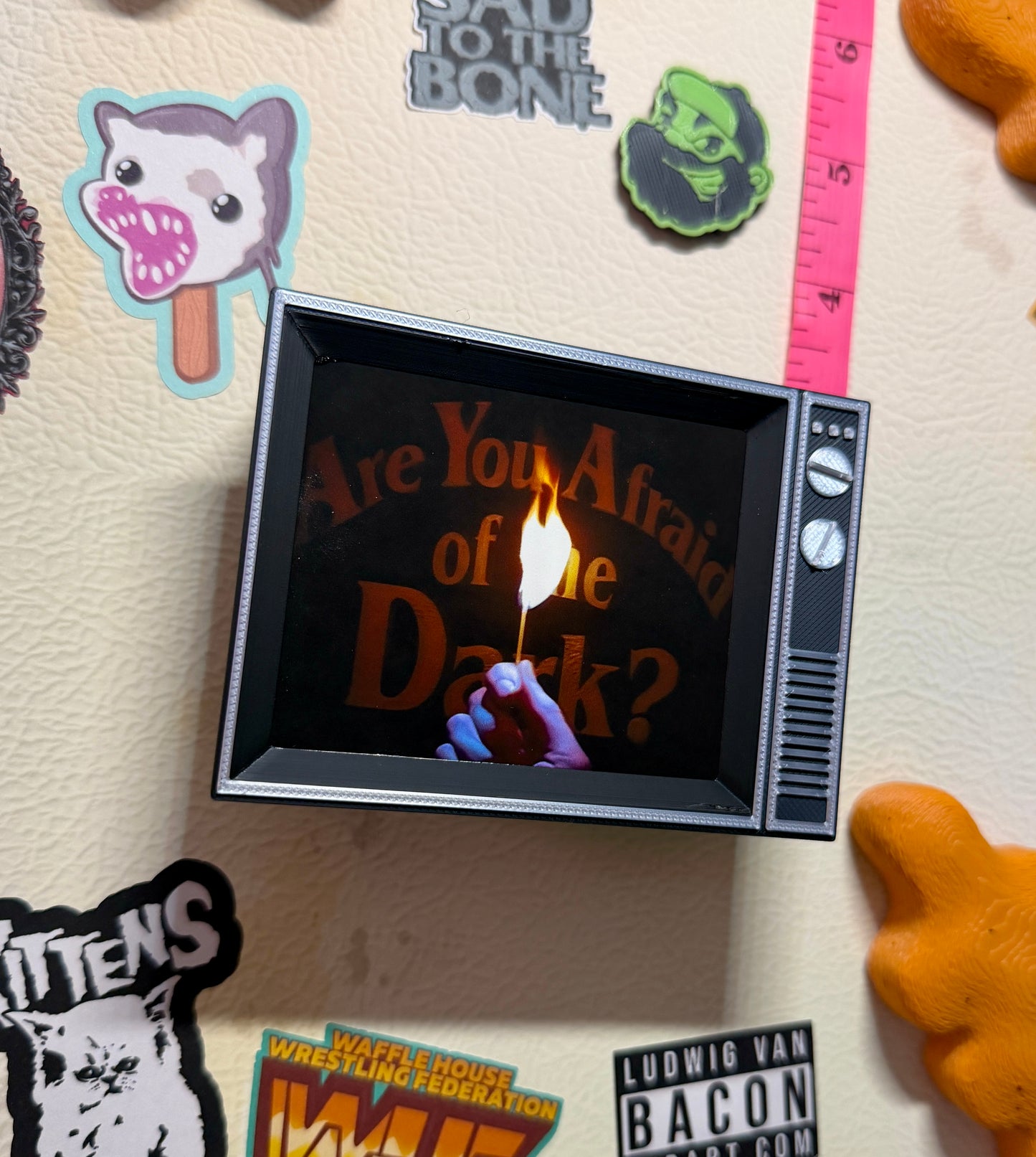 Spooky Kids Show Retro TV With Sound 3D Print Fridge Magnet