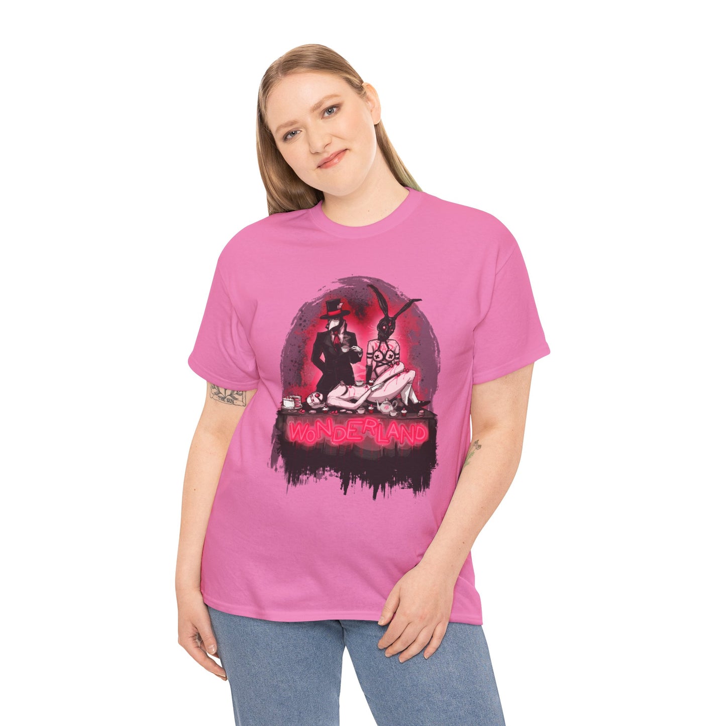 Wonderland Unisex Heavy Cotton Tee