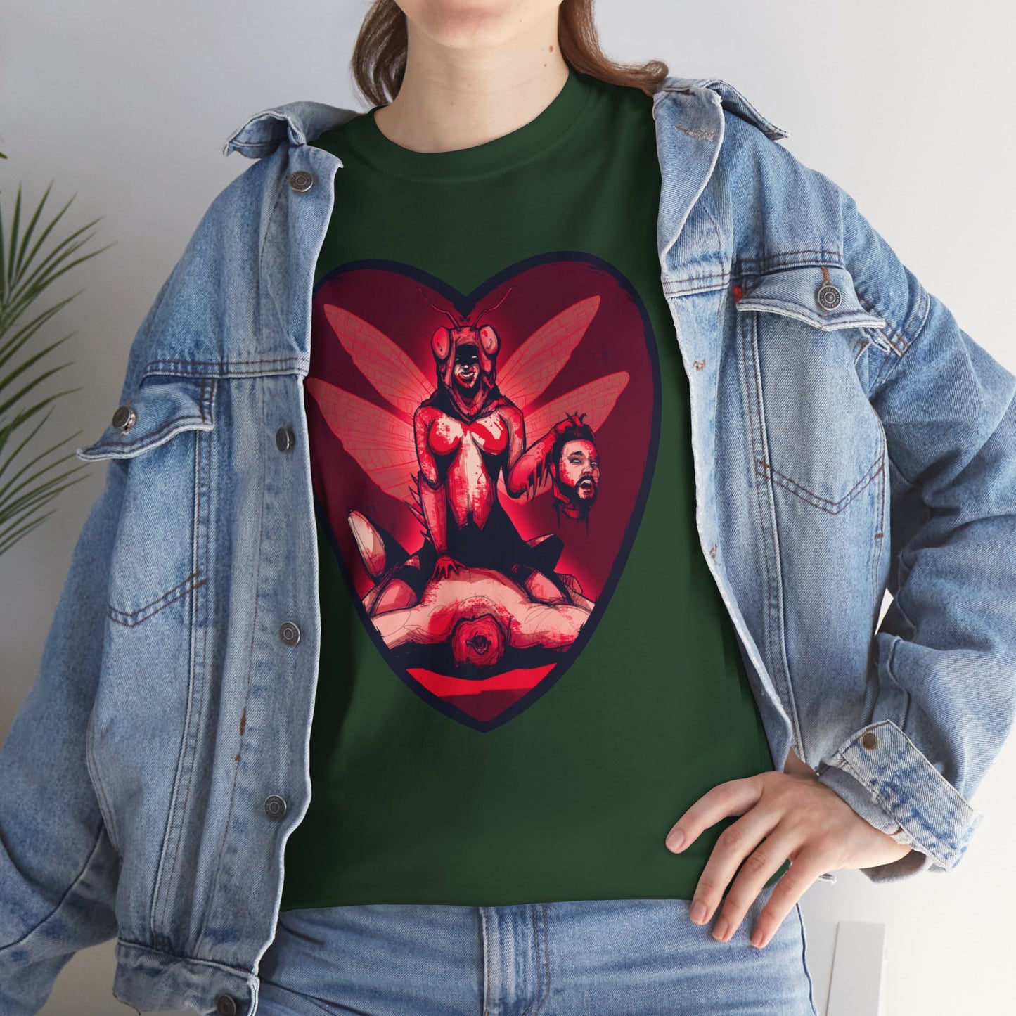 Praying Mantis Unisex Heavy Cotton Tee