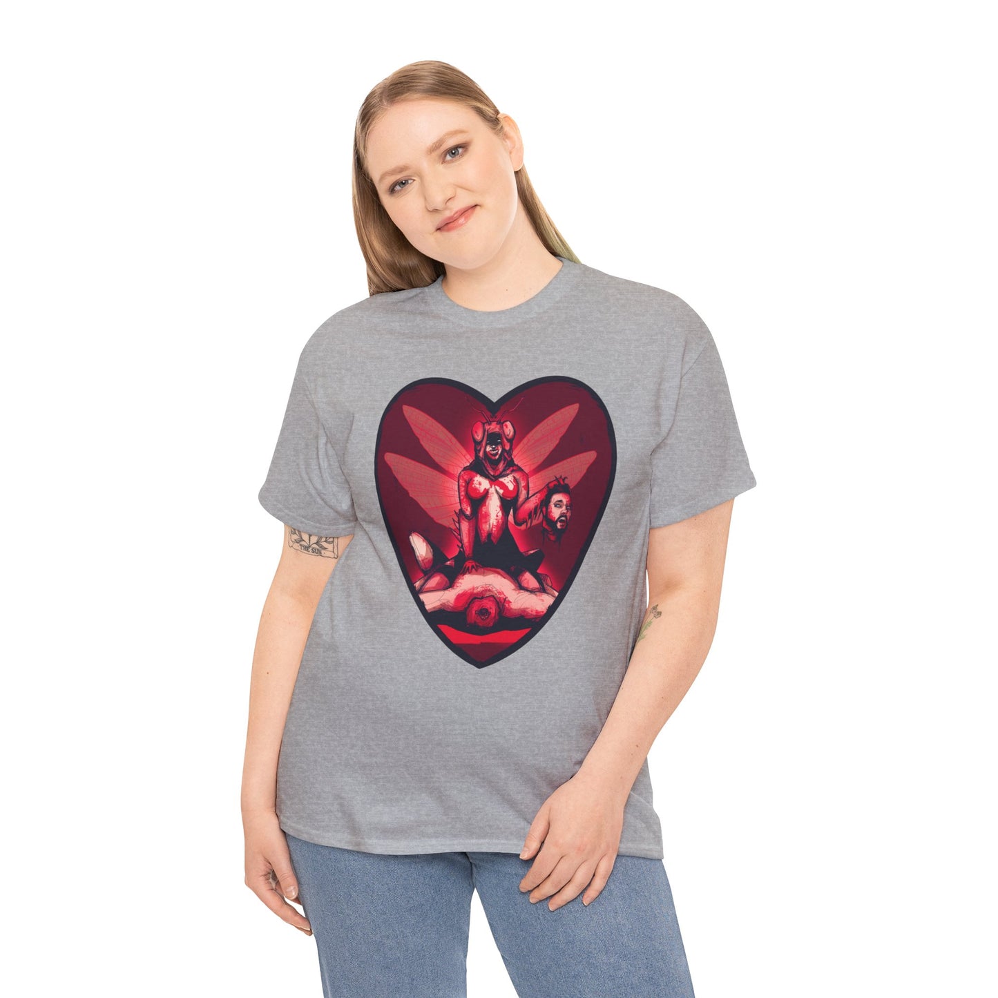 Praying Mantis Unisex Heavy Cotton Tee