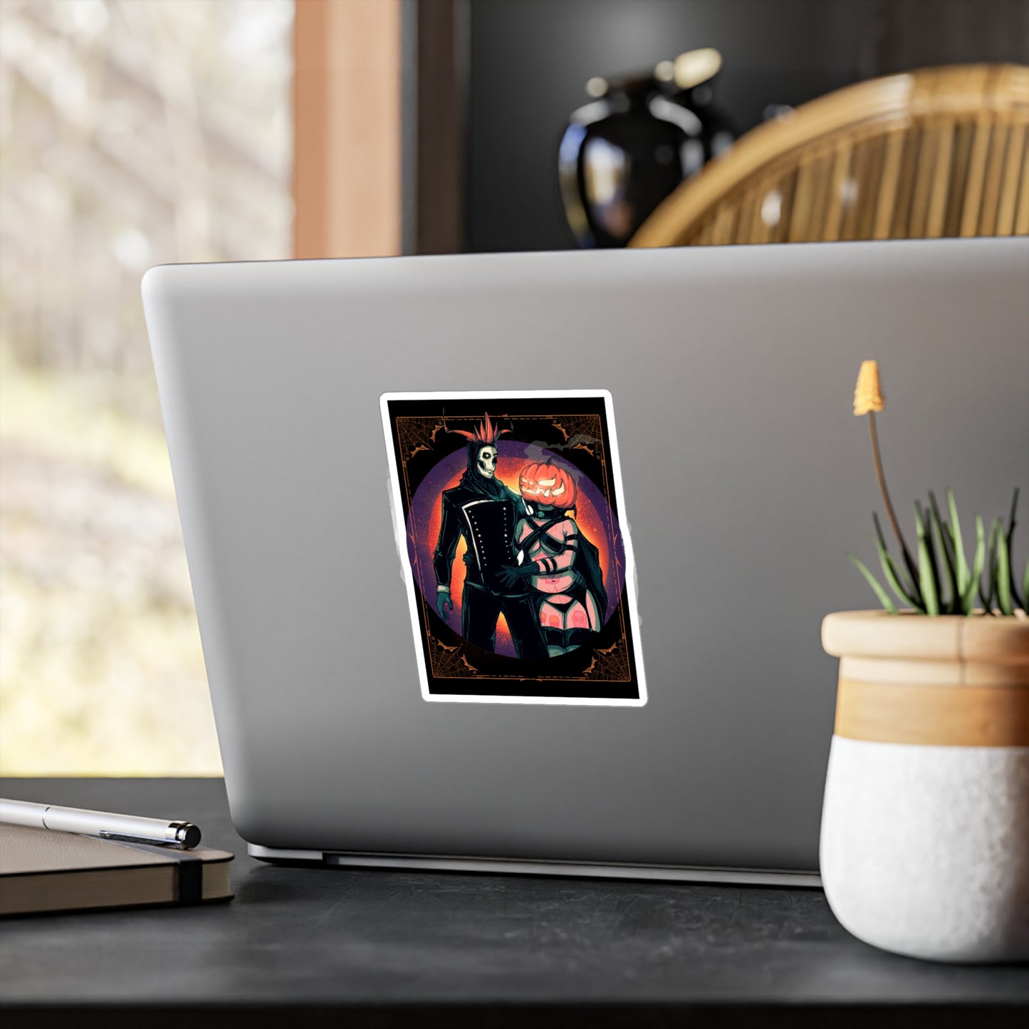 The King & Queen Kiss-Cut Vinyl Decal