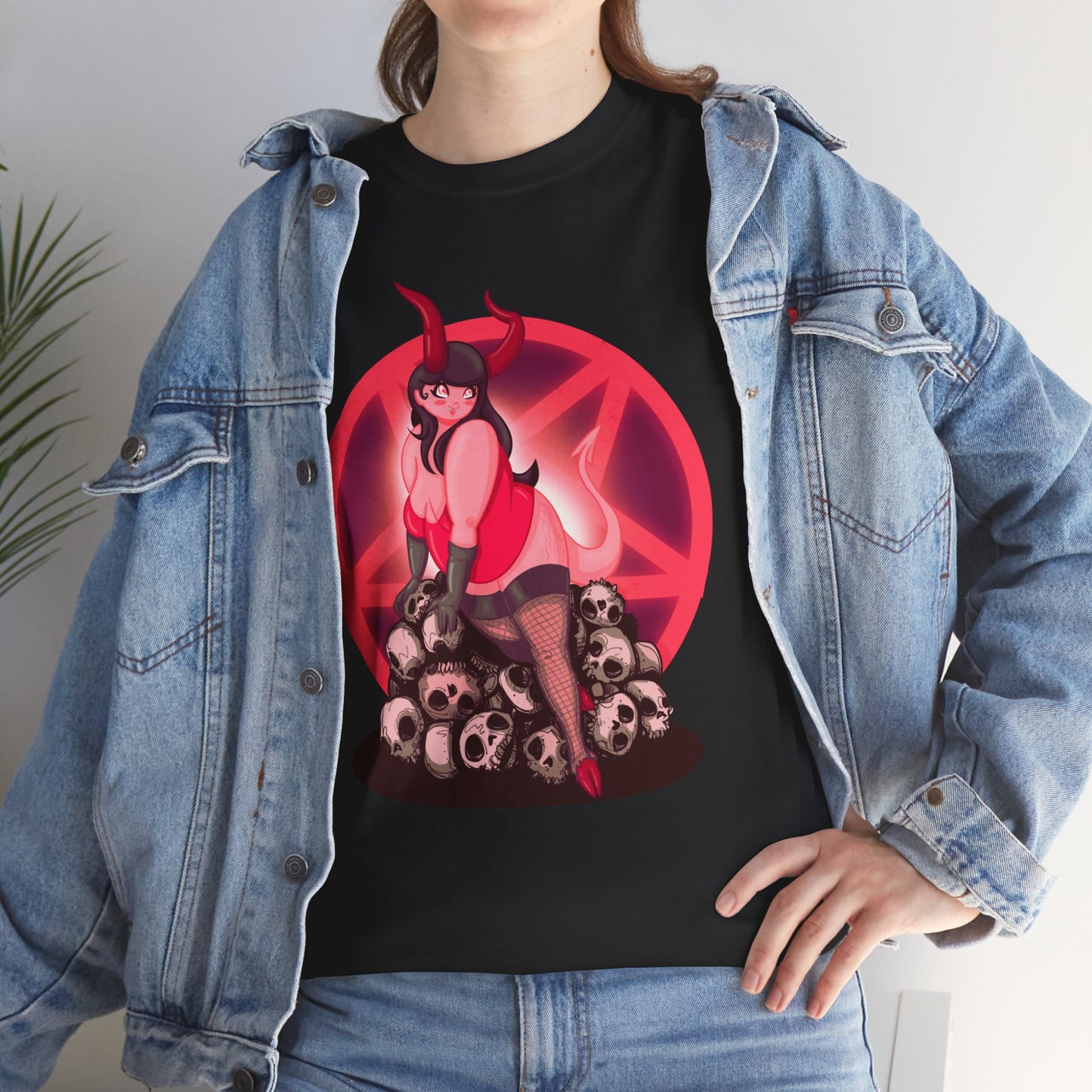 Six Thicc Six Unisex Heavy Cotton Tee