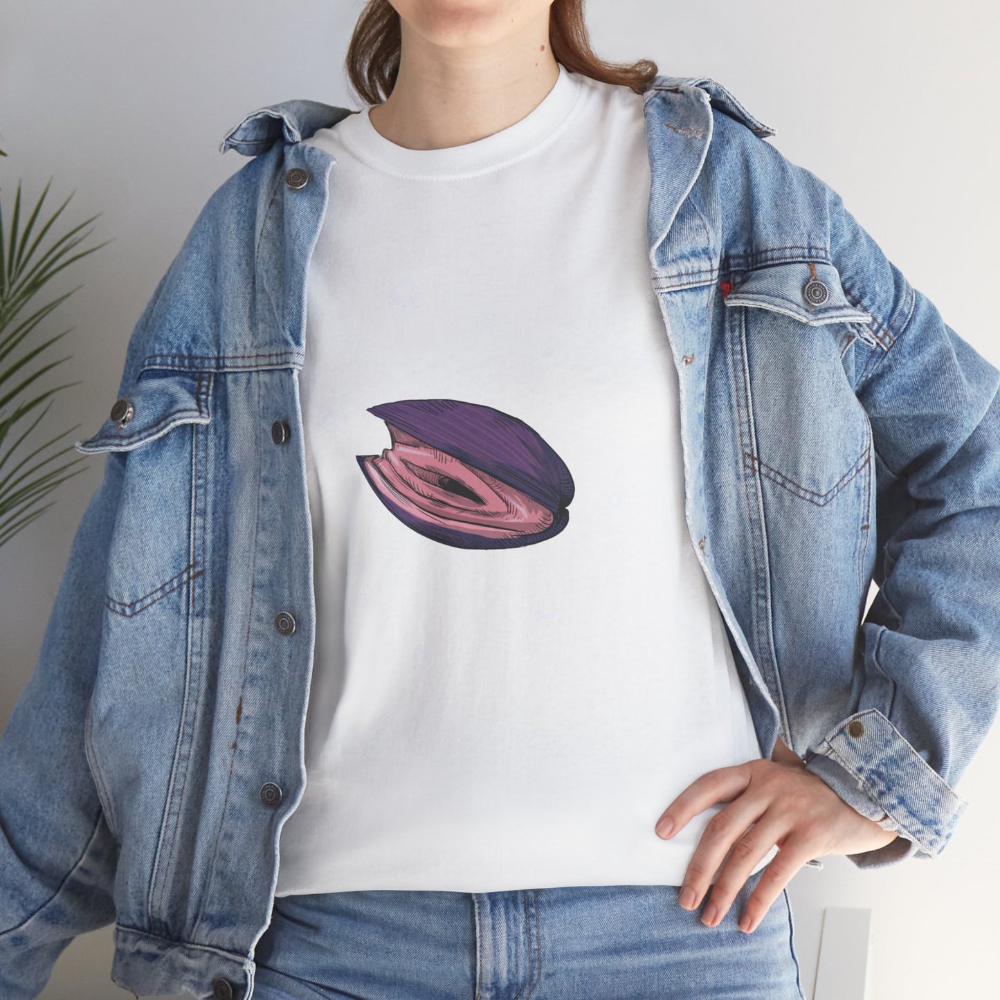 Pink Clam Unisex Heavy Cotton Tee