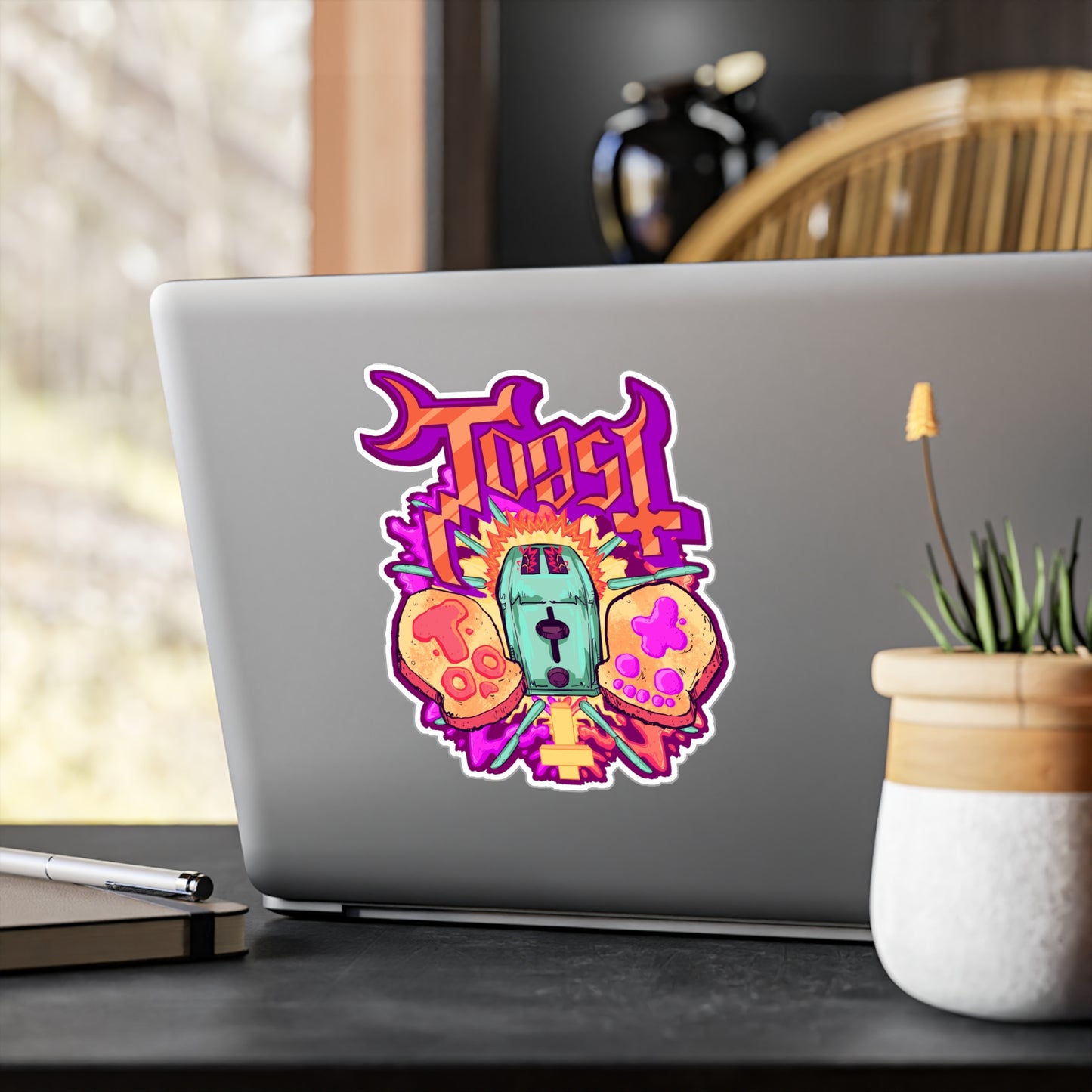 Toast Kiss-Cut Vinyl Decal