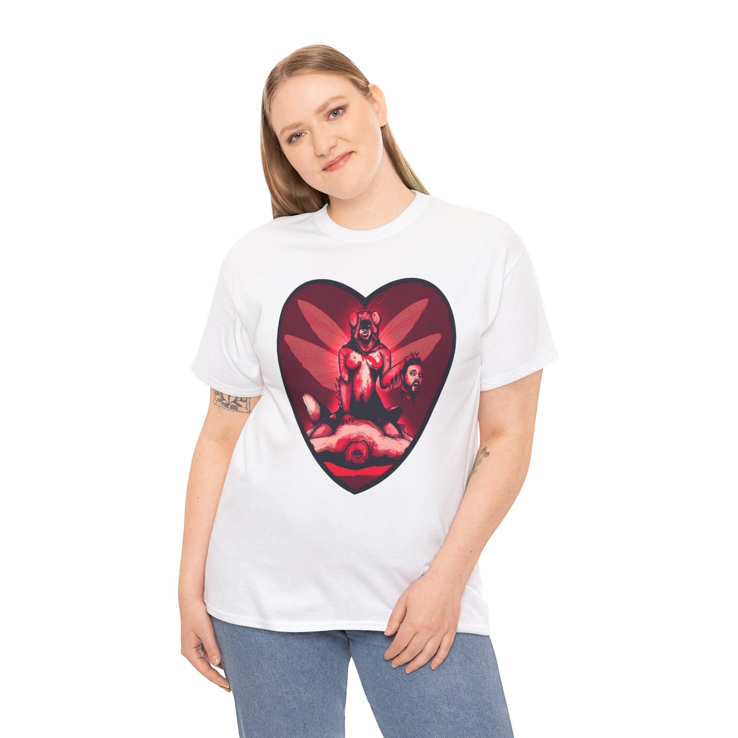 Praying Mantis Unisex Heavy Cotton Tee