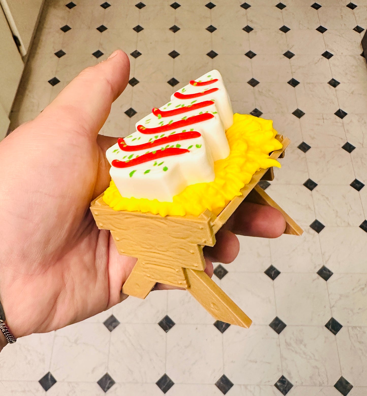 Tree Cake Manger 3D Print