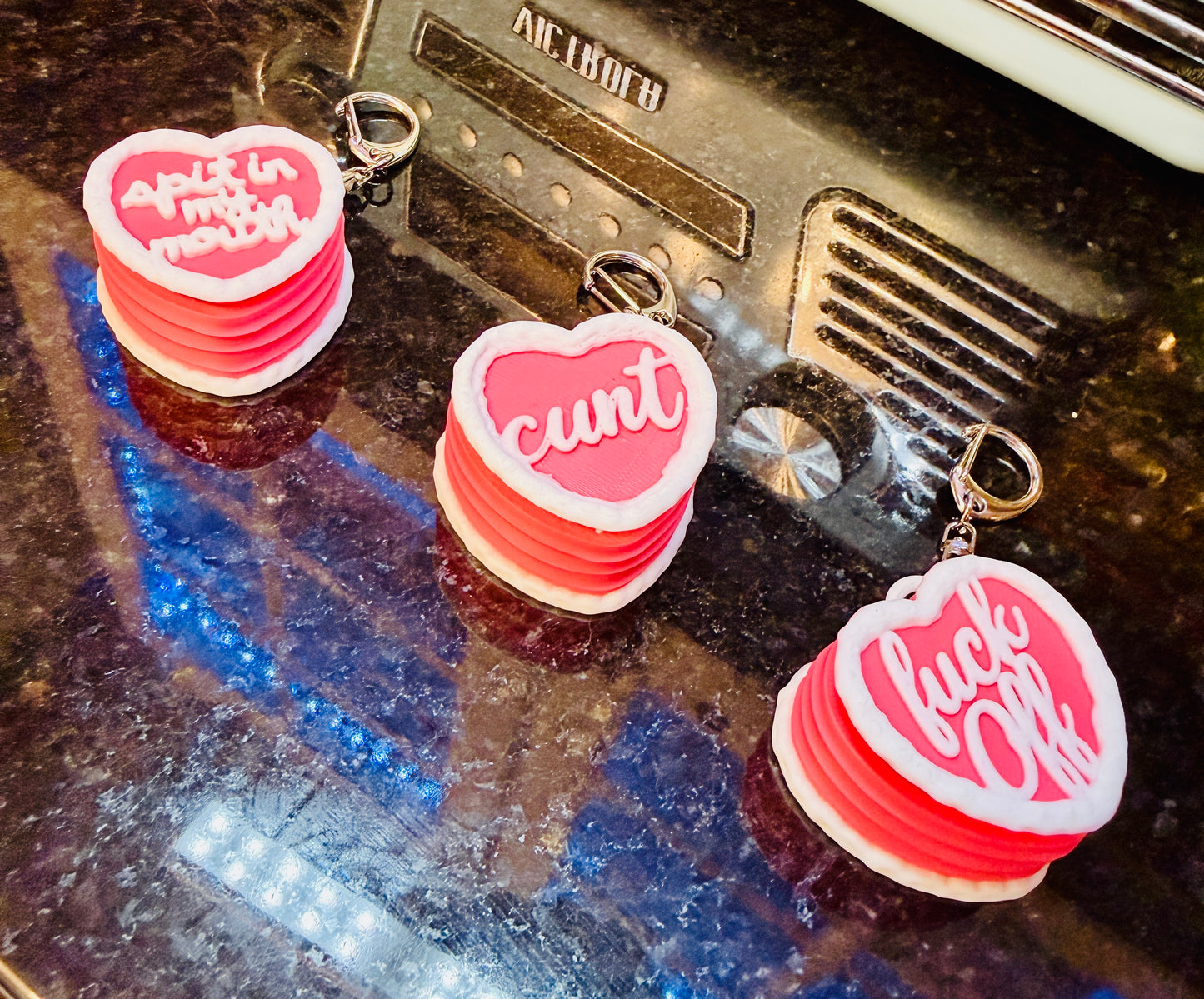 Cake Fidget Clicker Keychain 3D Print