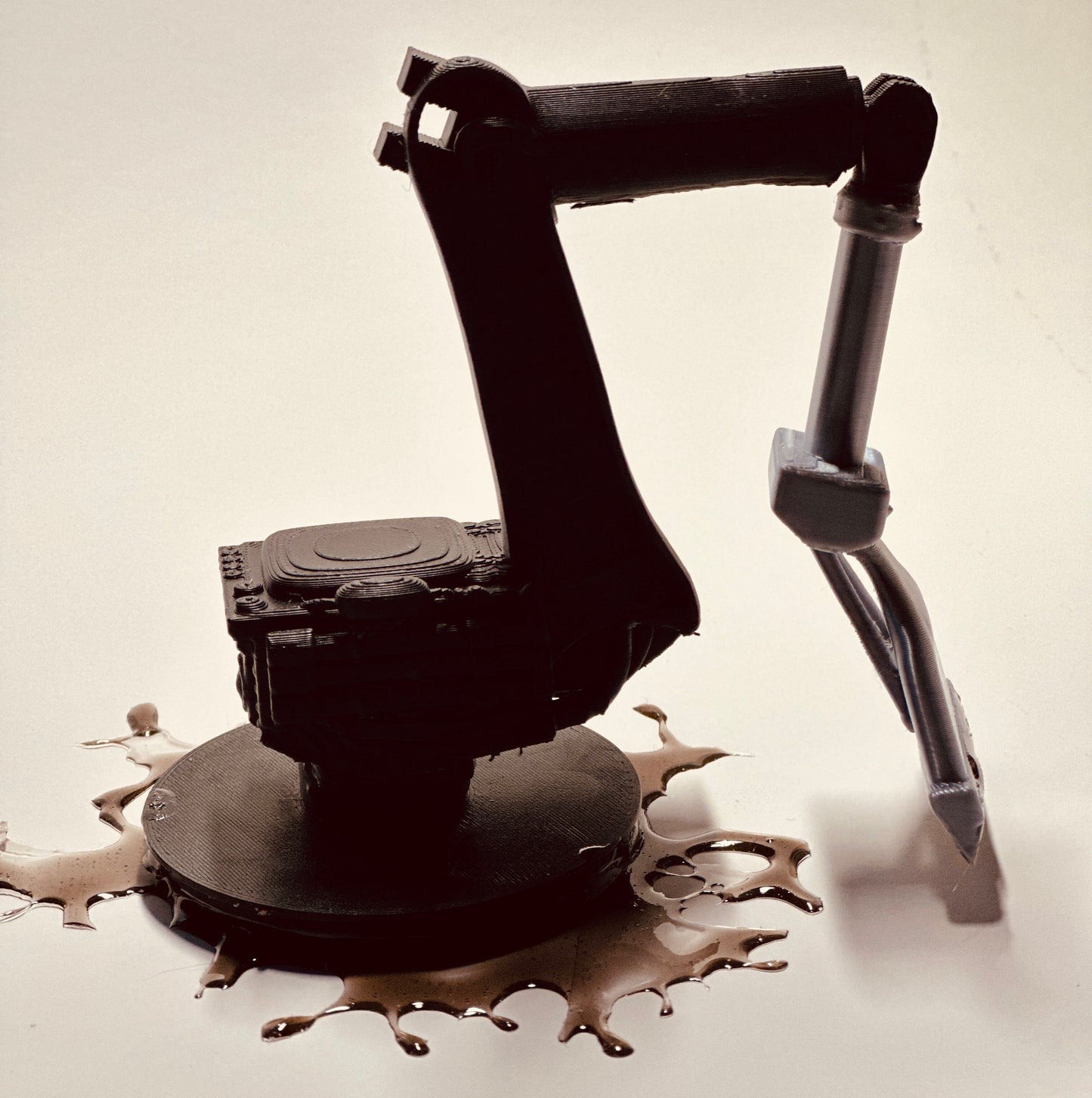Mini Fluid Leak Robot 3D Print/Resin Can't Help Myself