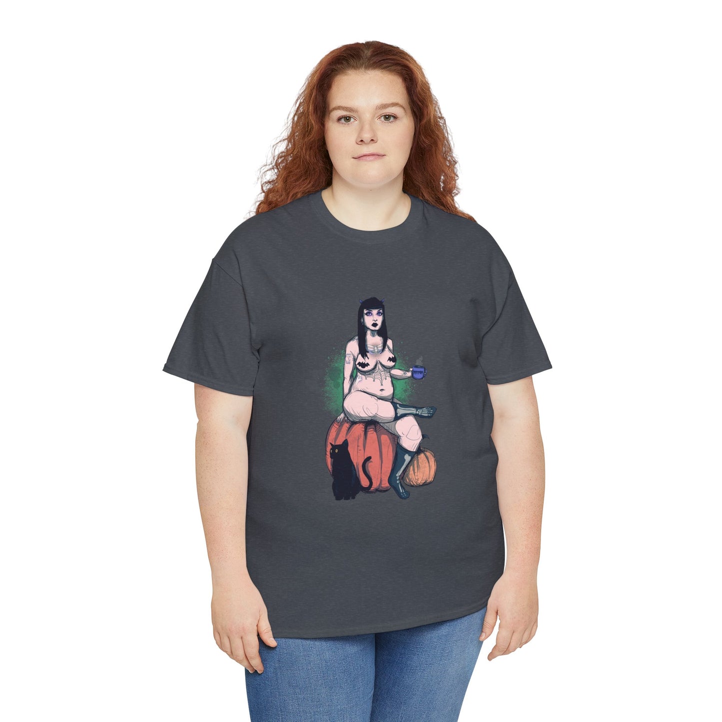 Spooky Queen Unisex Heavy Cotton Tee