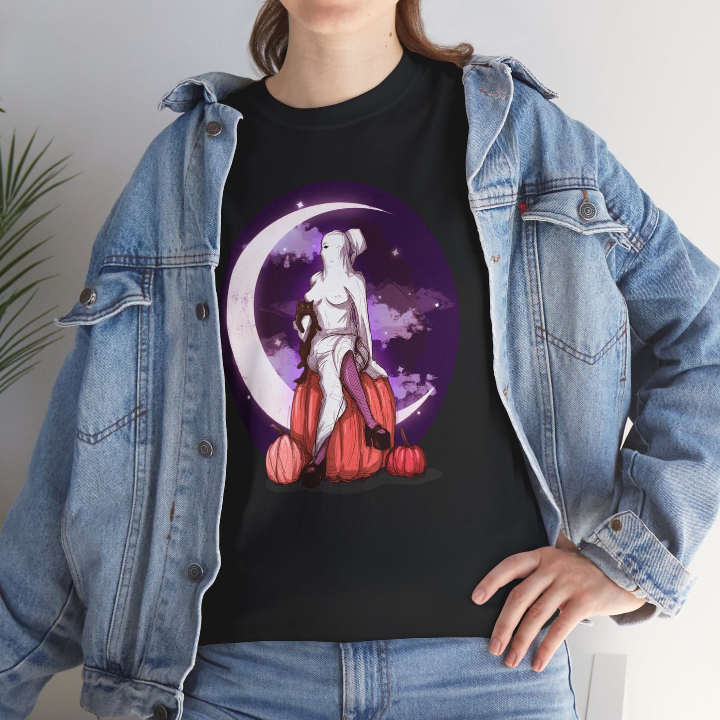 Ghost Queen Unisex Heavy Cotton Tee