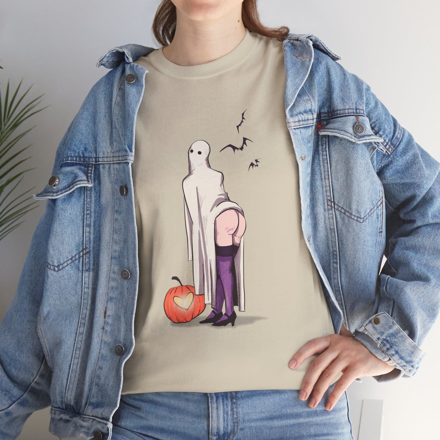 Boo Unisex Heavy Cotton Tee