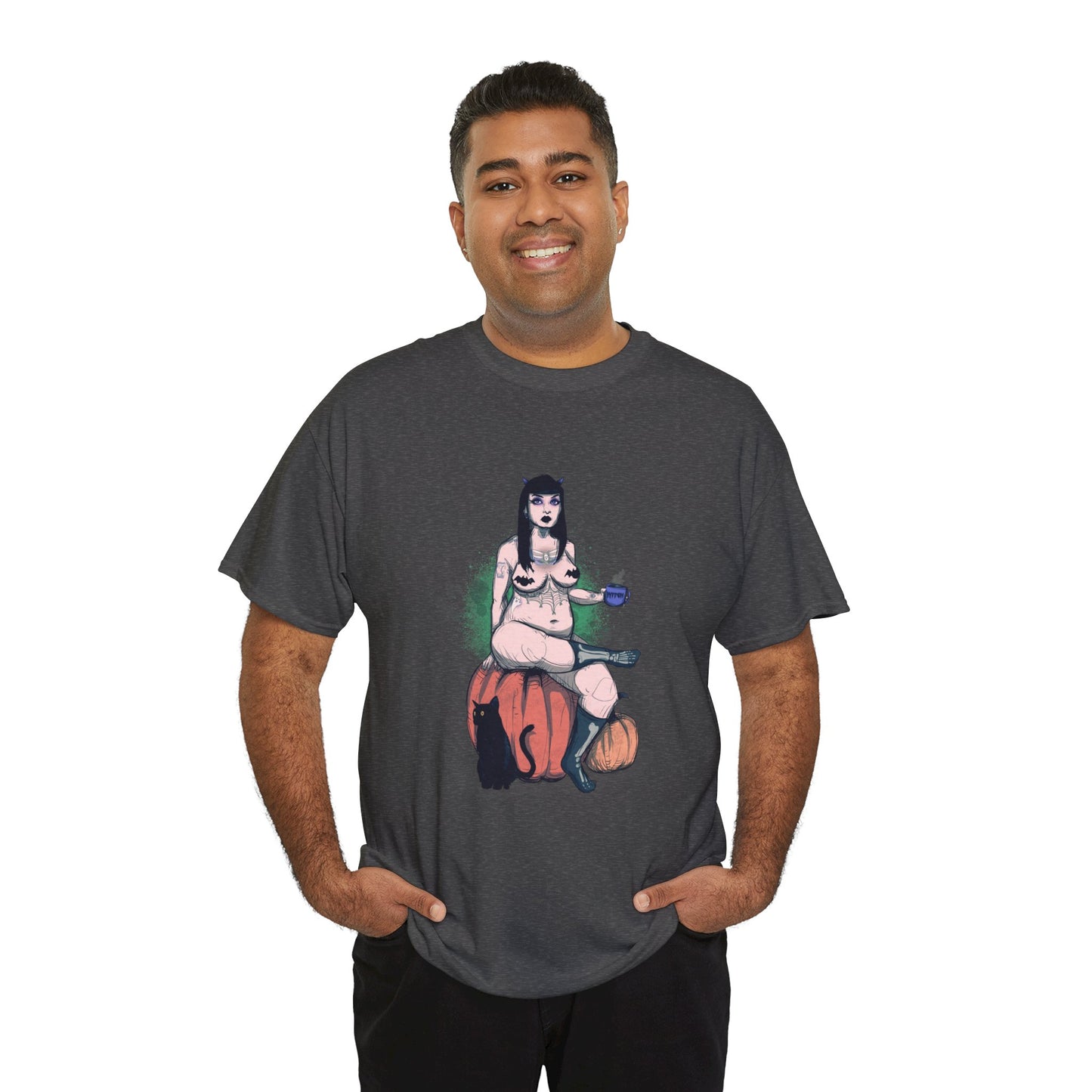 Spooky Queen Unisex Heavy Cotton Tee