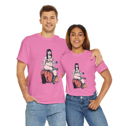 Spooky Queen Unisex Heavy Cotton Tee