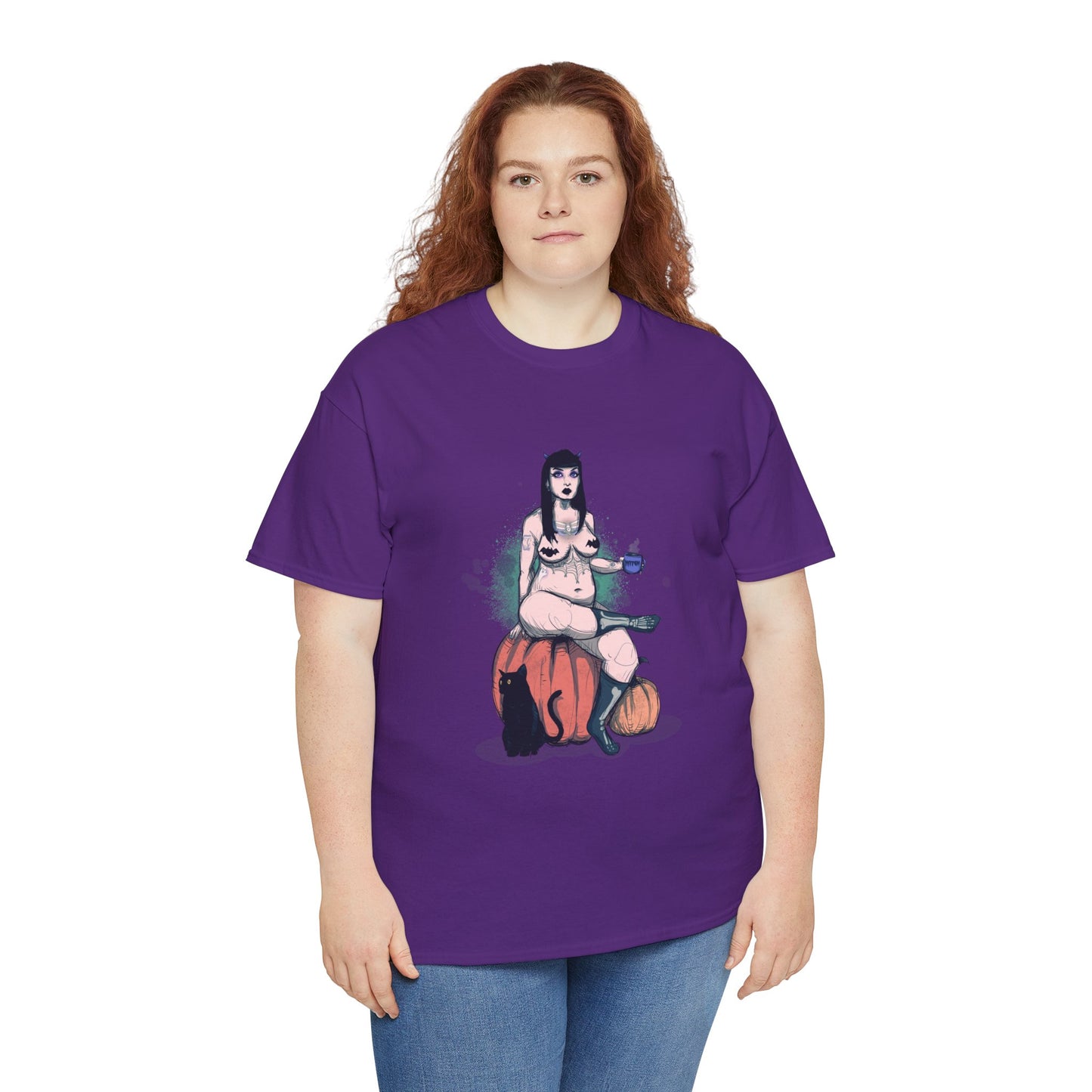 Spooky Queen Unisex Heavy Cotton Tee