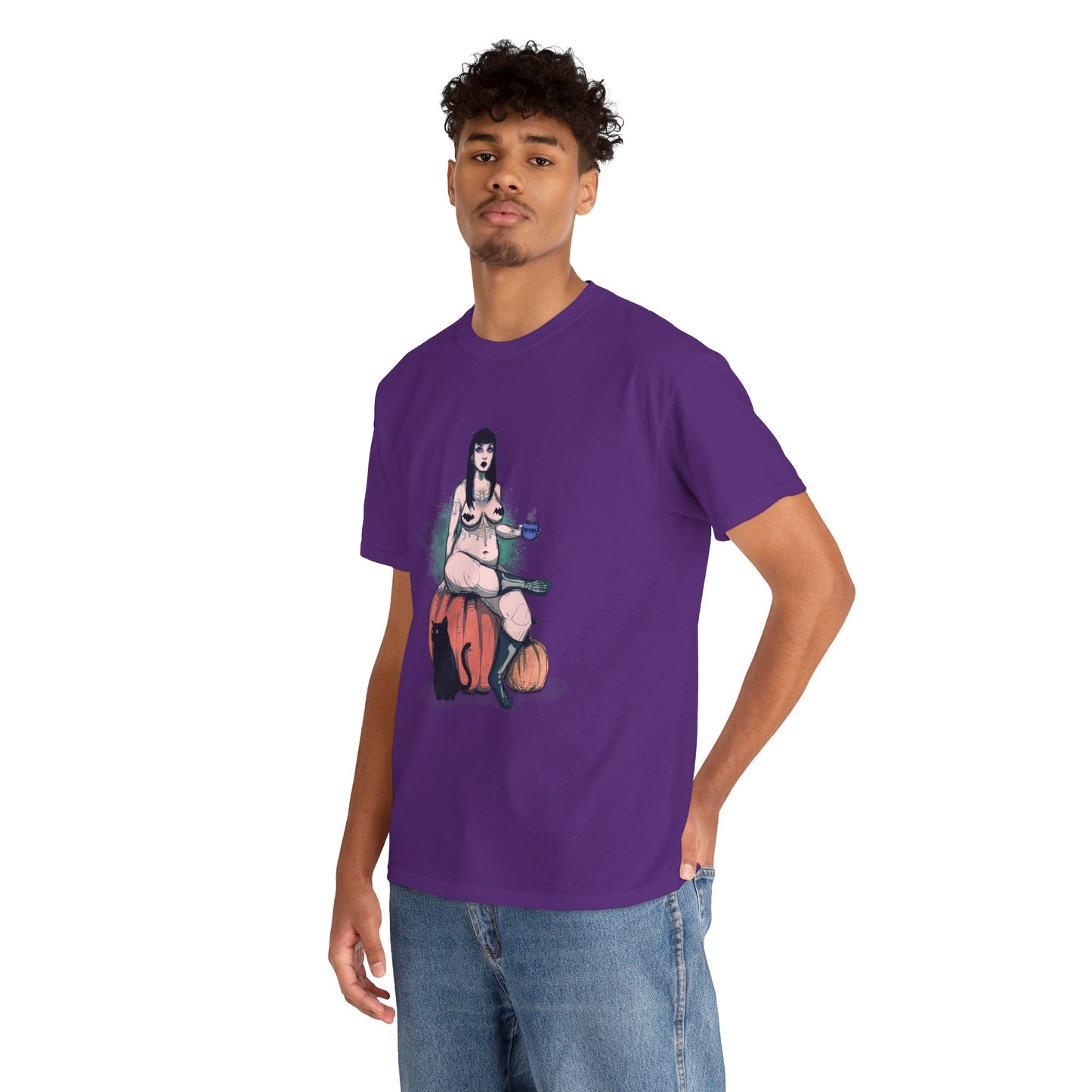 Spooky Queen Unisex Heavy Cotton Tee