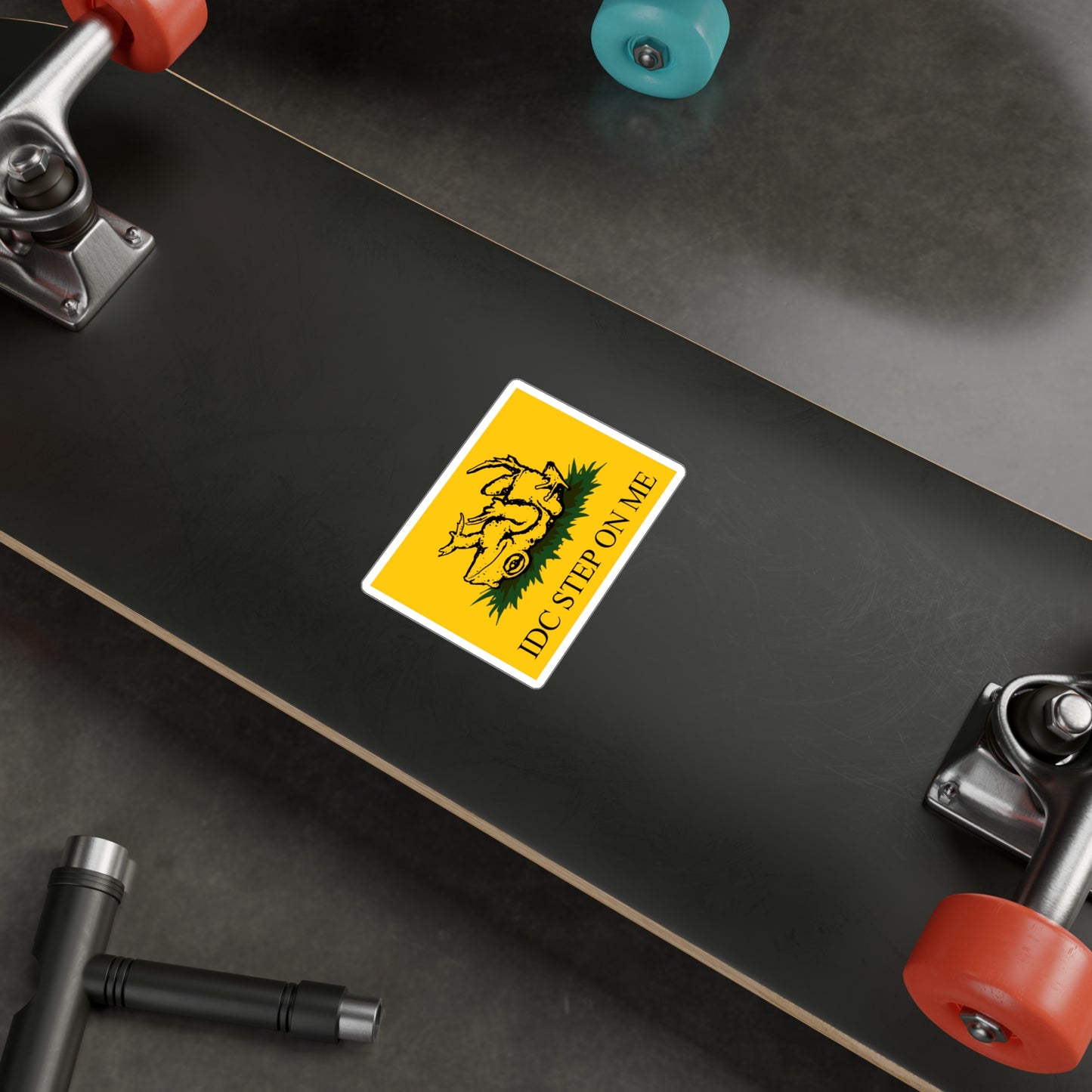 Gadsden Frog Kiss-Cut Vinyl Decal