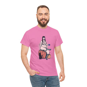 Spooky Queen Unisex Heavy Cotton Tee