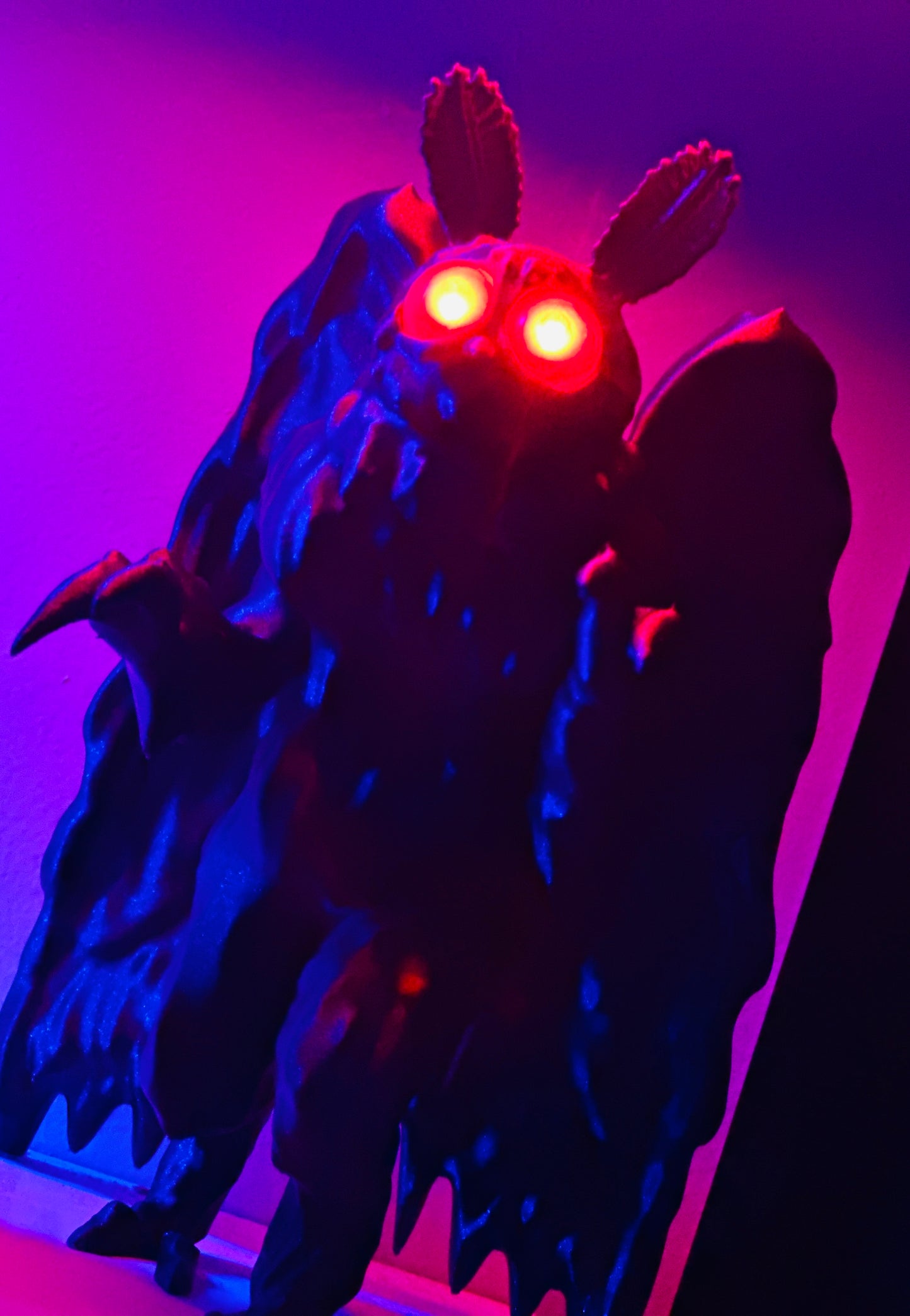 Terrifying Mothman 3D Print Statue
