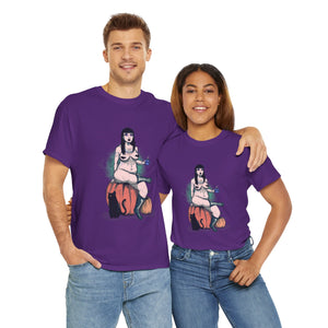 Spooky Queen Unisex Heavy Cotton Tee