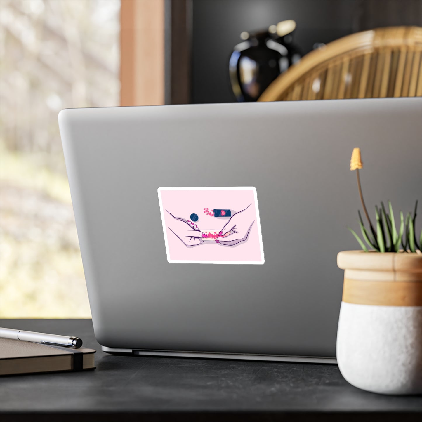 Love Addict Kiss-Cut Vinyl Decal
