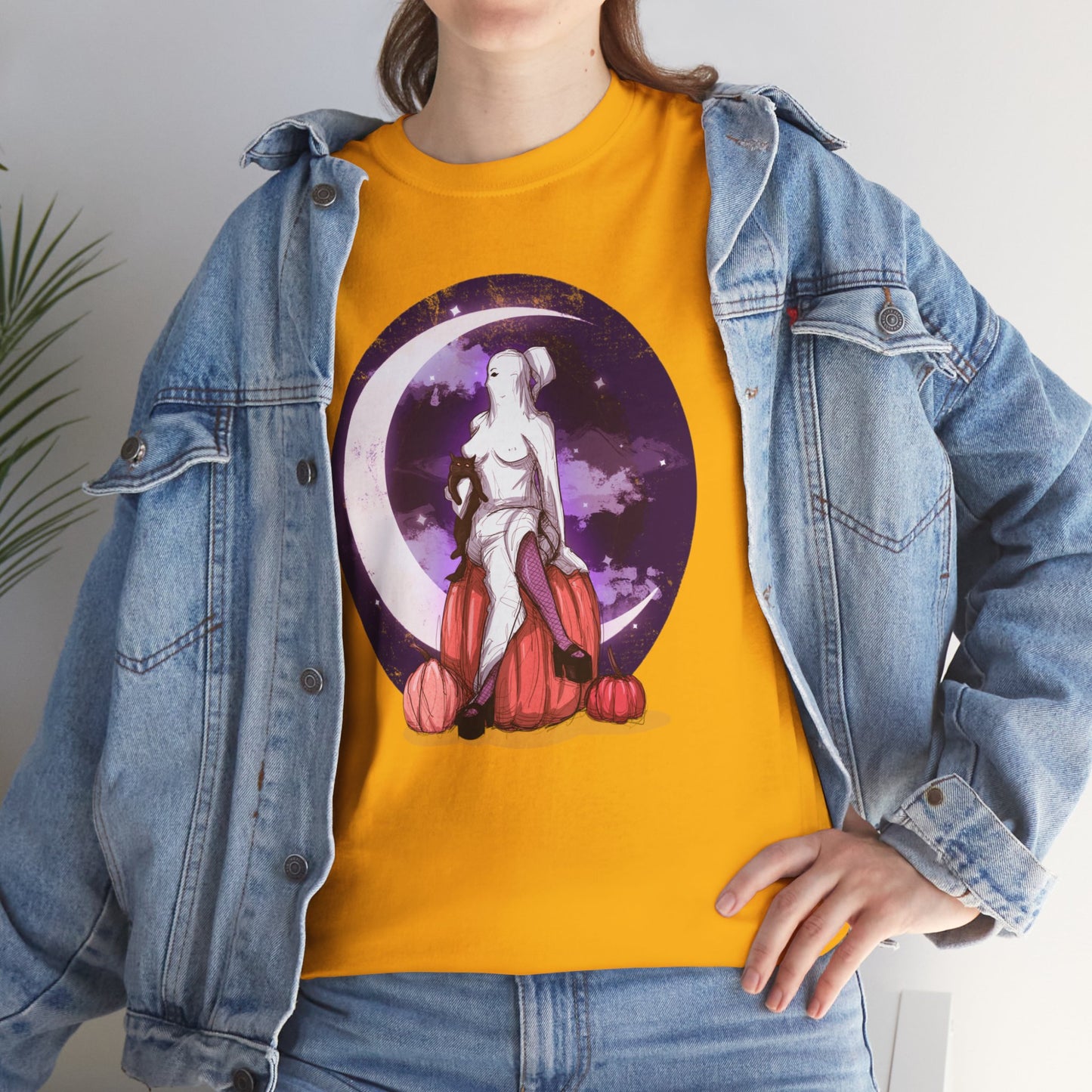Ghost Queen Unisex Heavy Cotton Tee