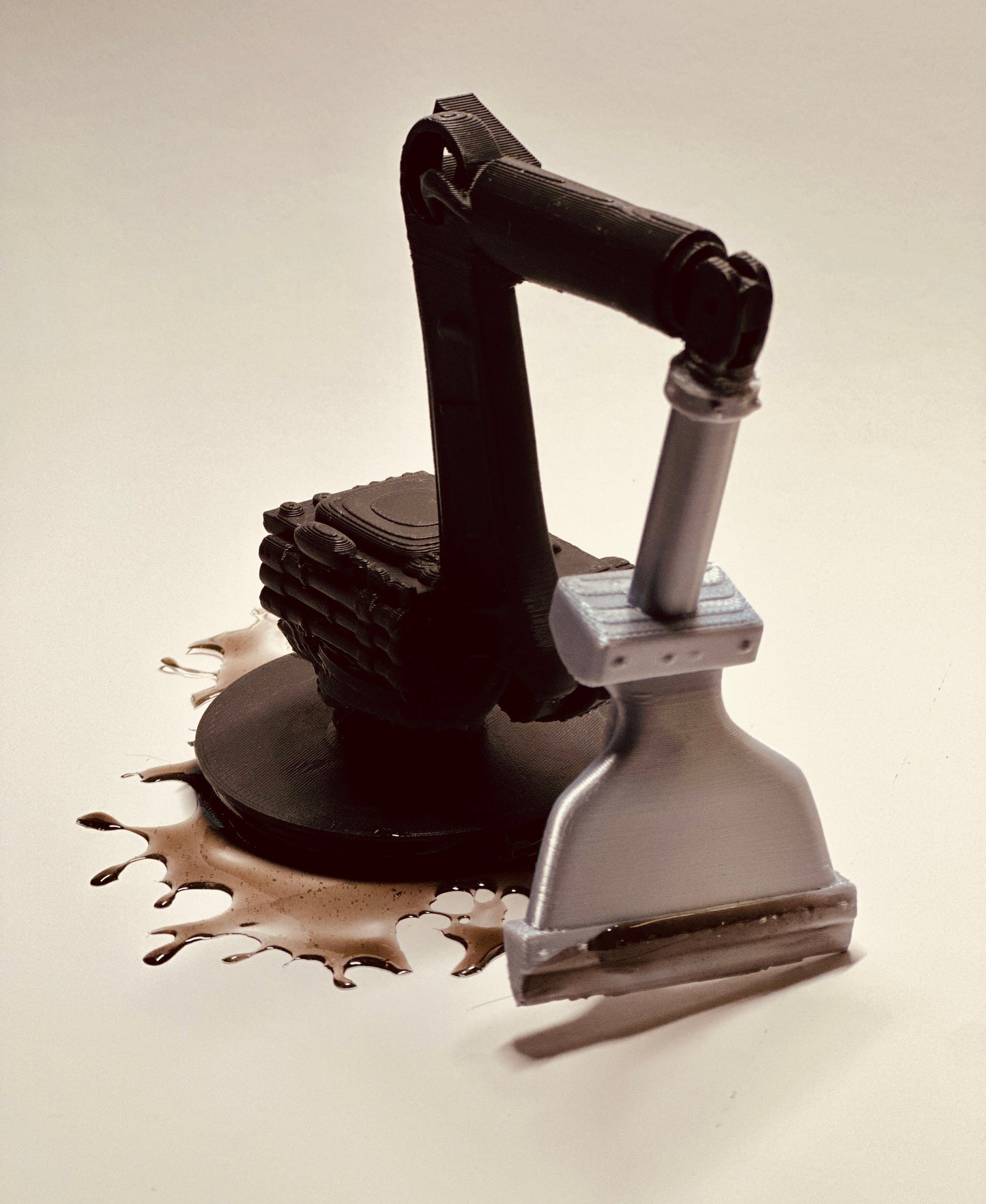 Mini Fluid Leak Robot 3D Print/Resin Can't Help Myself